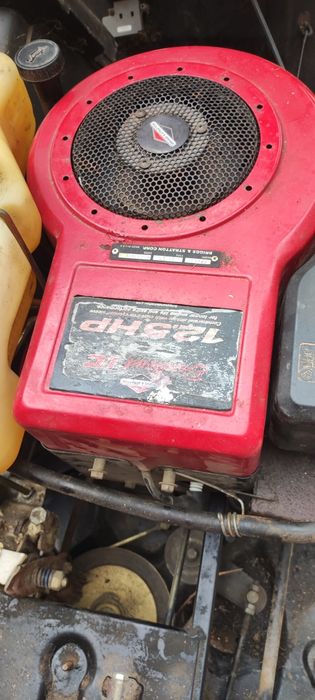 Traktorek  kosiarka ogrodowa