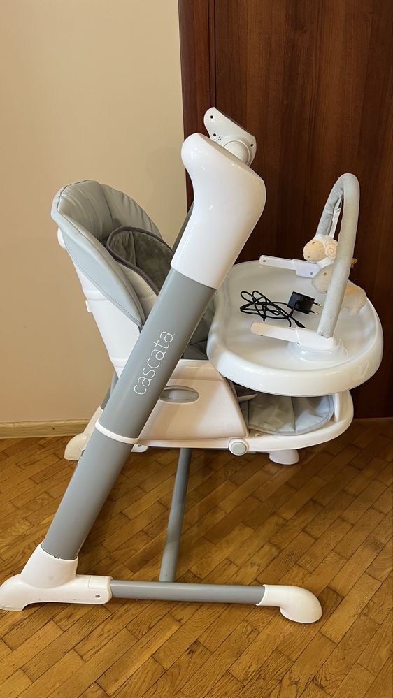 Стільчик для годування, заколисуючий центр Carrello Cascata 3 в 1