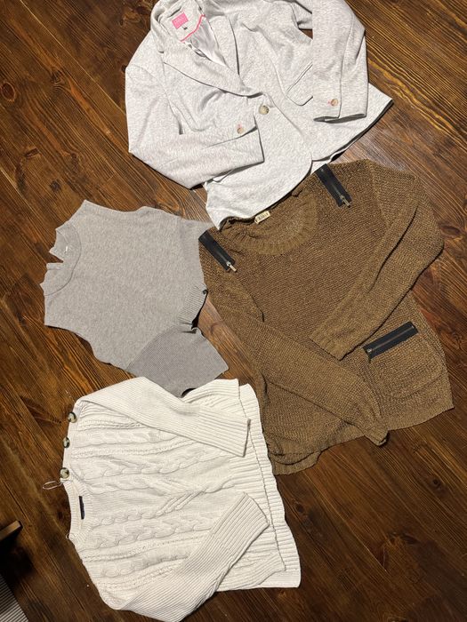 Безкоштовно жіночі речі 44-46