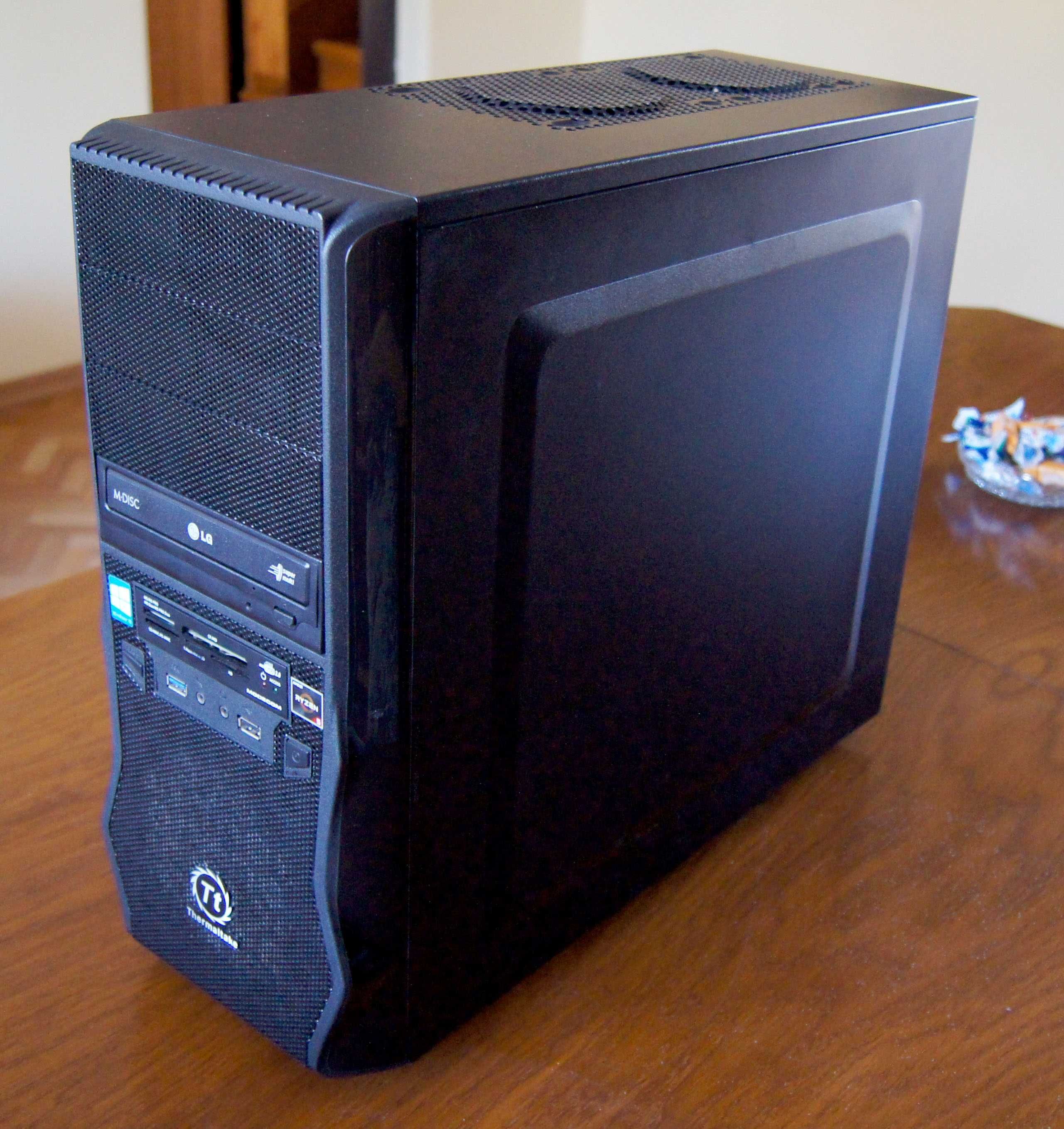 Obudowa ATX Thermaltake Commander GS-III + DVD