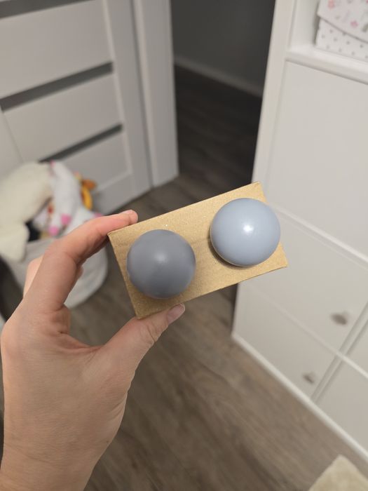 Gałka 8 sztuk szare drewniane