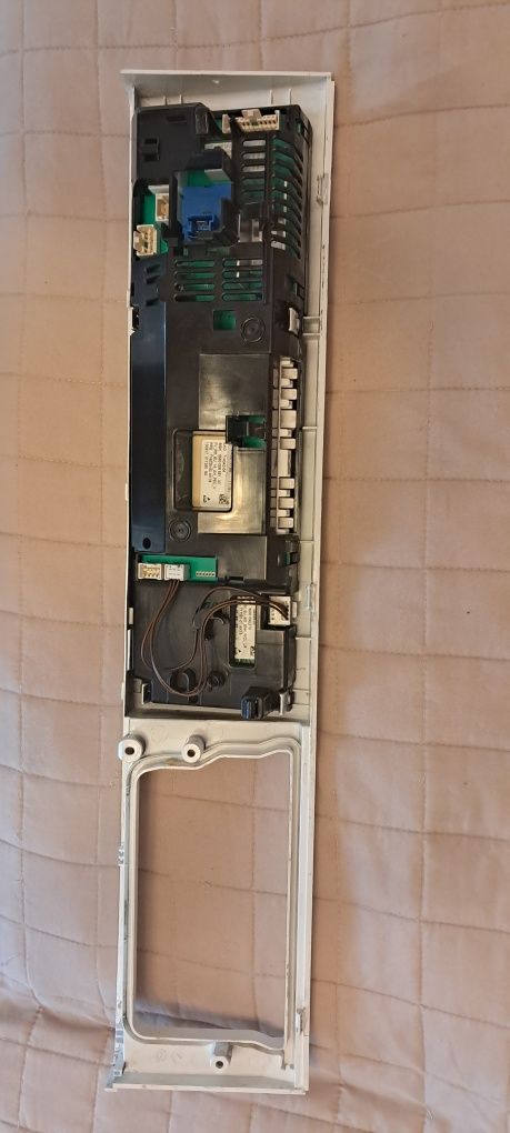 Nowy programator do pralki Bosch z panelem sterującym WLX 2048KPL