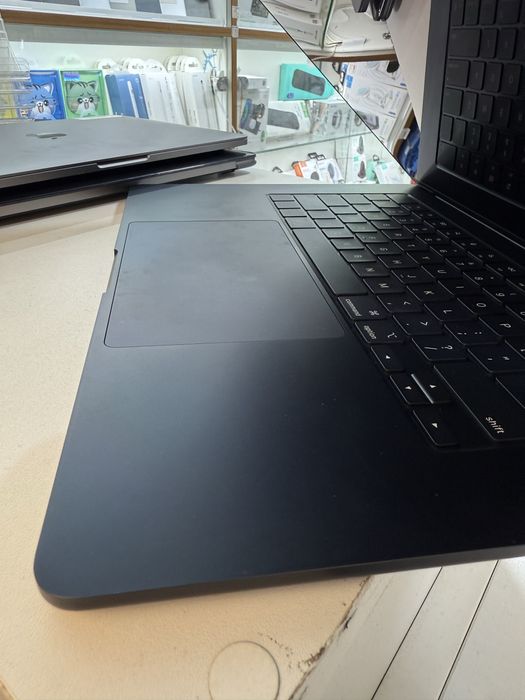 MacBook Air 15 M4 16/256gb 13 циклів заряду