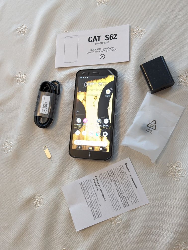 CAT S62, телефон новий