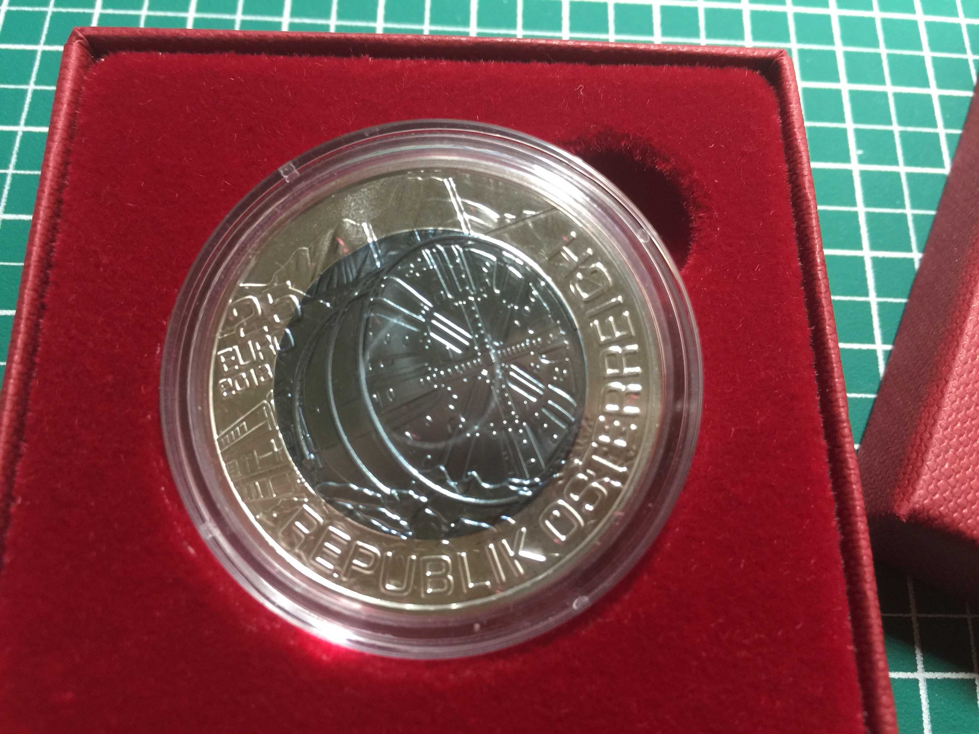 Srebrna moneta kolekcjonerska z niobem 25 Euro Tunnelbau 2013 – unikat