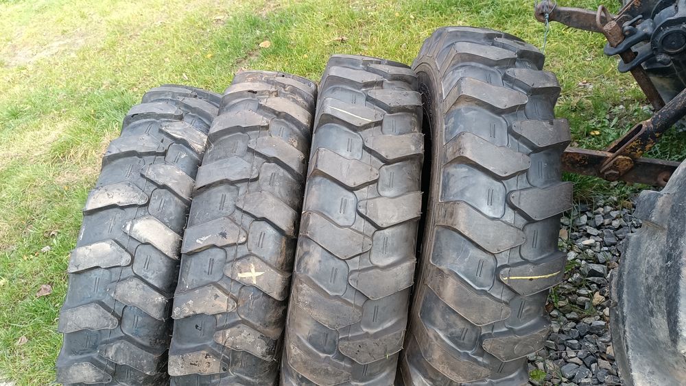 4 Opony 11.00-20 16PR , koparka nowe TEFF
