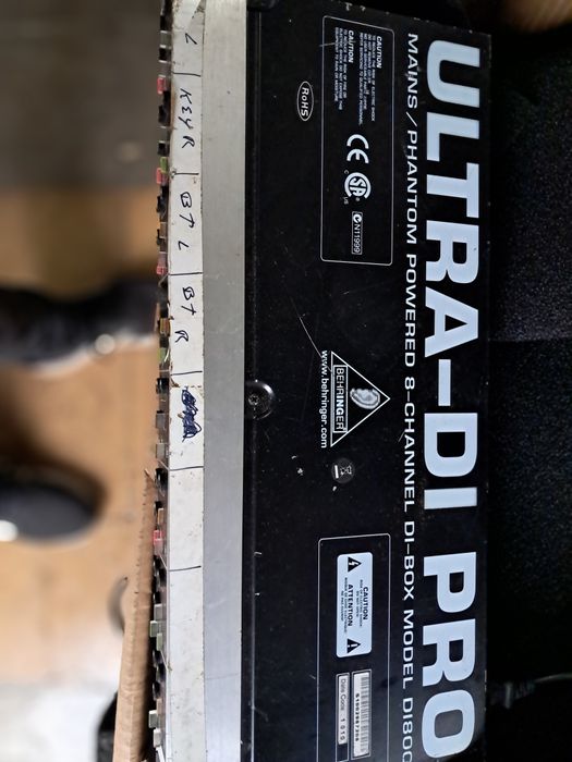 Processo de Sinal Behringer