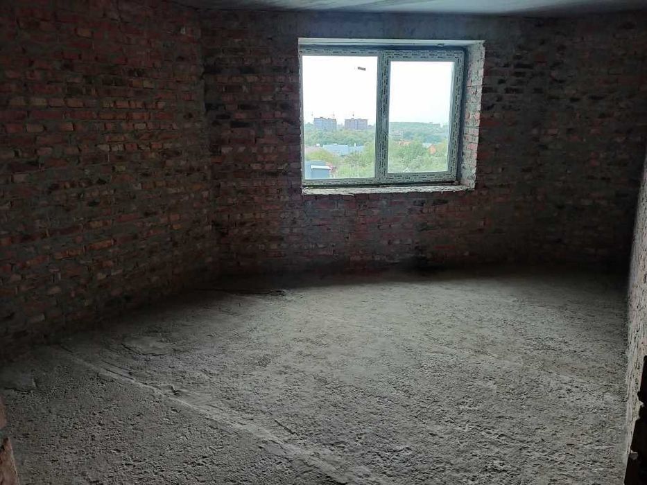 Весняна 9А , 1к найкраще планування 46м2 та відмінна ціна ПЕРЕУСТУПКА