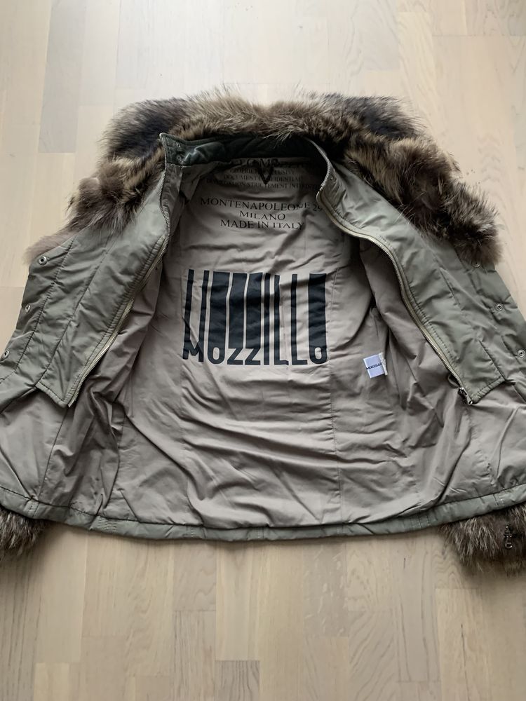 Продам куртку