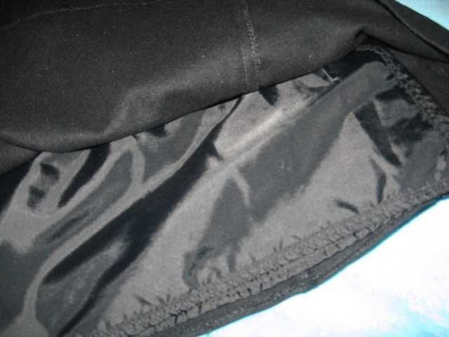 M&S ciepła czarna spódnica wełniana na gumce M 38 miła i miękka