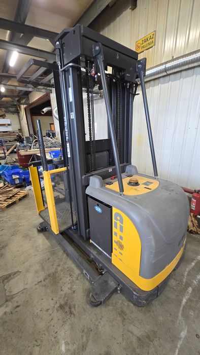 Wózek widłowy elektryczny Atlet I520 Mitsubishi 1000kg 5.2m wysokiego