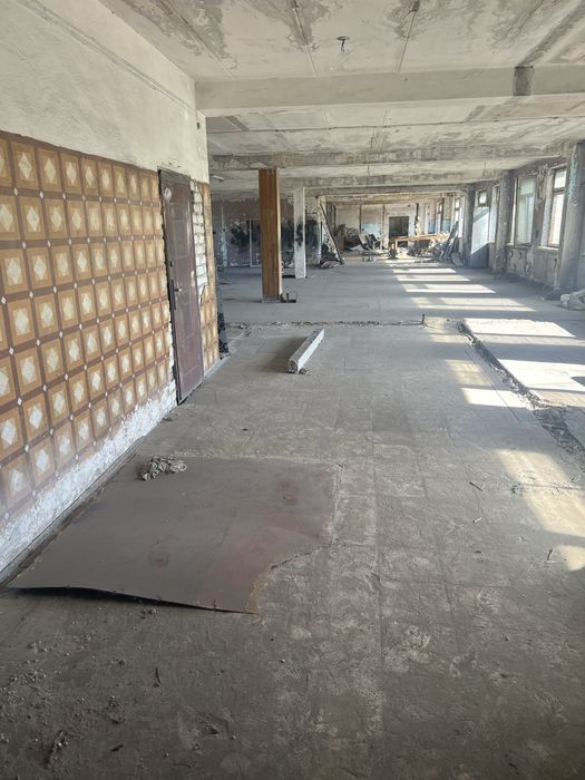 Аренда  2й этаж  центр города Широкая