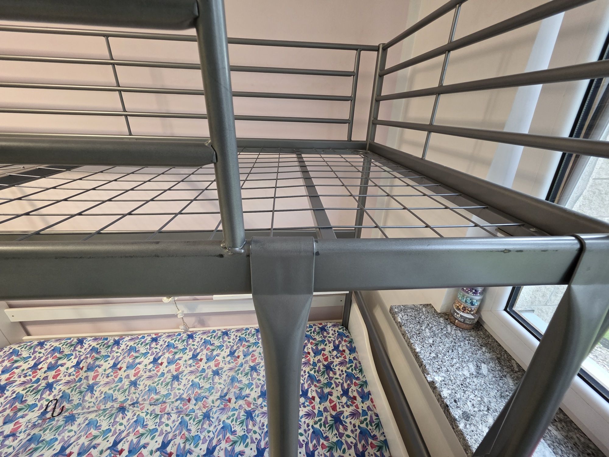 Rama łóżka Ikea metalowa