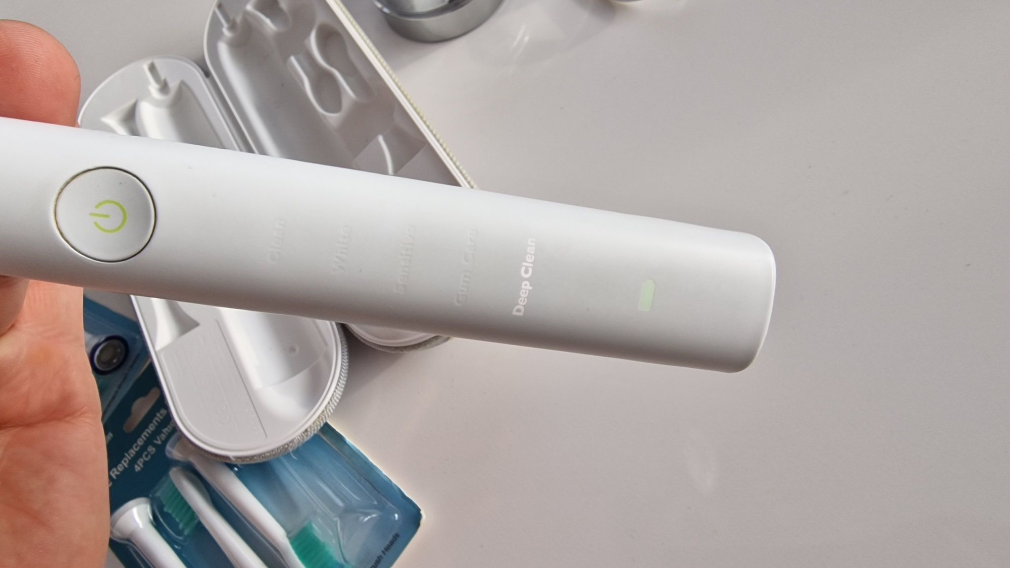 Szczoteczka Philips Sonicare plus 7 nowych końcówek
