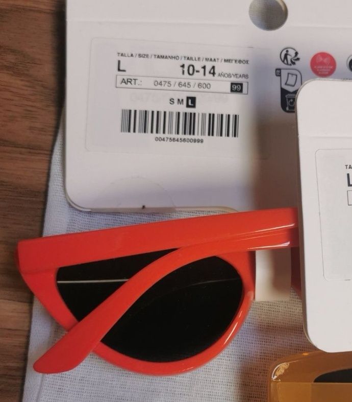 ZARA okulary przeciwsłoneczne, gumki do włosów z muszelkami
