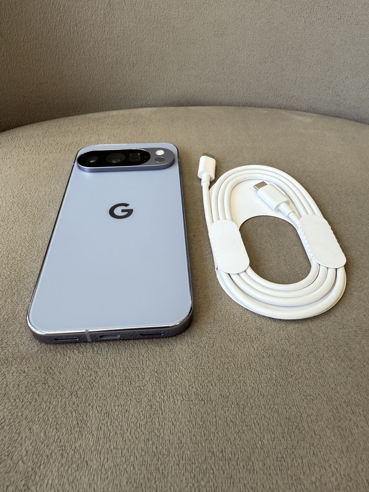 Google Pixel 10 Pro 16/128GB Moonstone (Global Version)