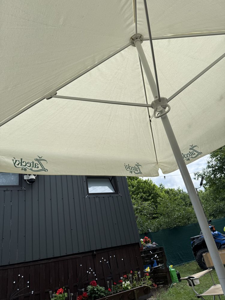 Parasol piwny jak nowy 3x3 metry