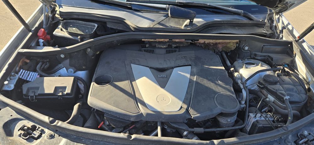 Mercedes w164      .