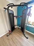 Wyciąg / Atlas Brama do siłowni Underfit Corner 2 x 90 kg