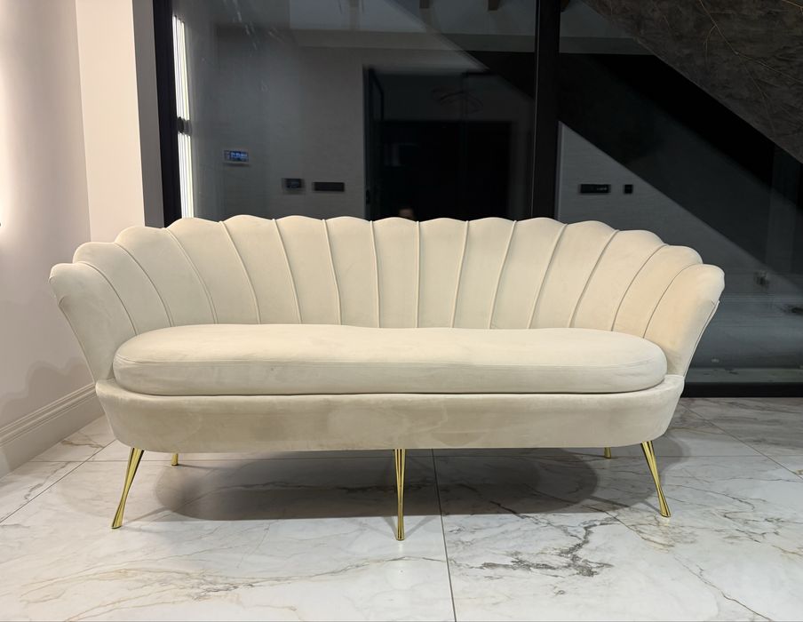 Sofa muszelka 3 osobowa, stan idealny