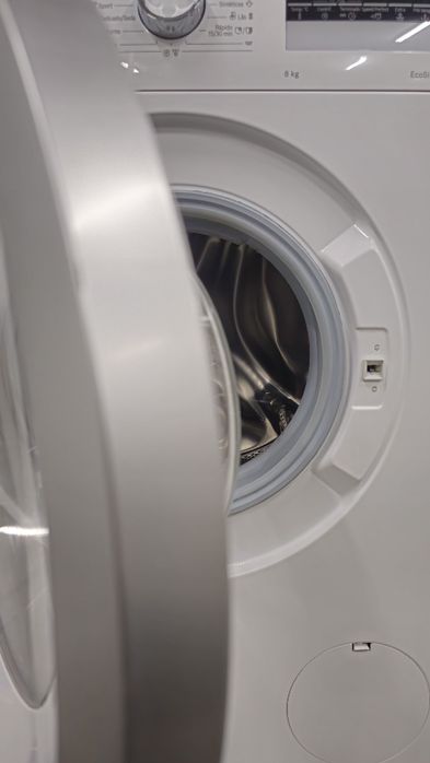 Maquina de Lavar Roupa BOSCH 8KG