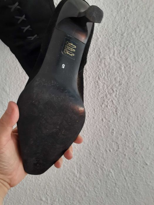 Botas cano alto camurça pretas 38
