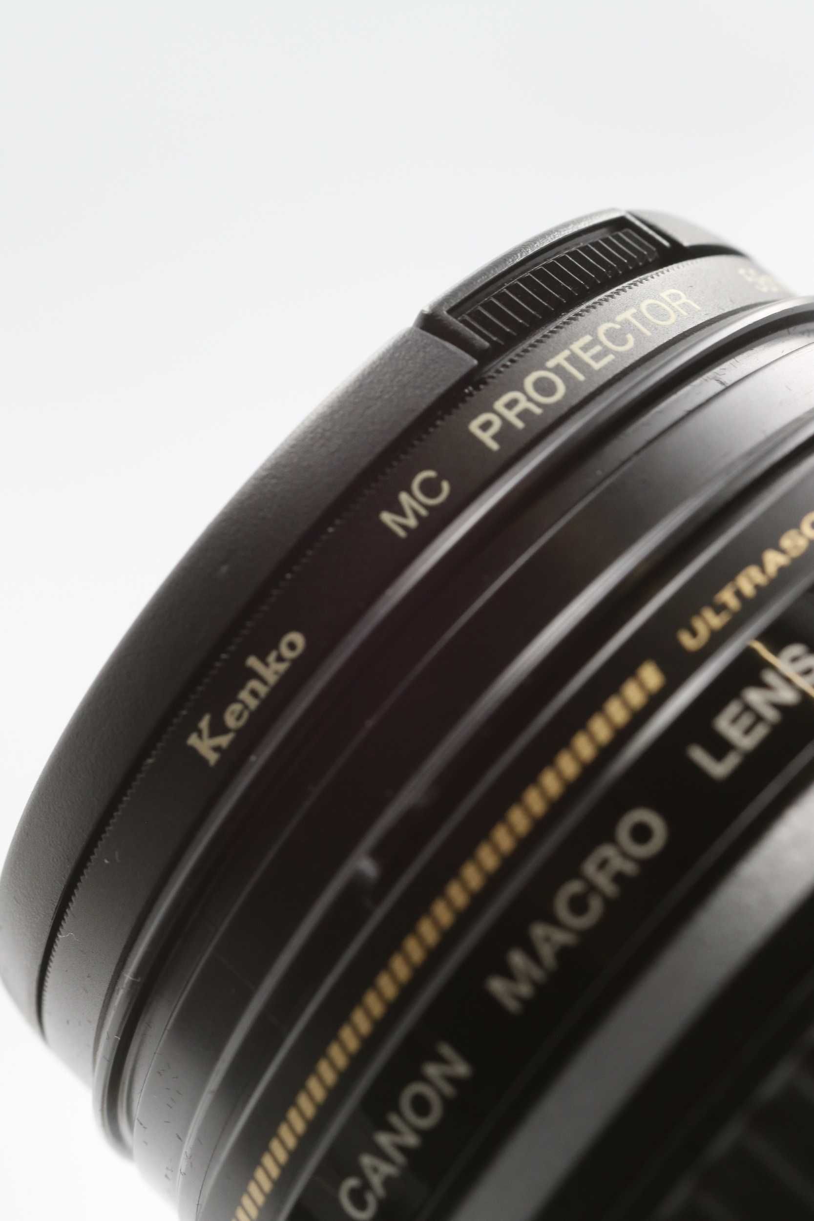 Canon EF  100mm  F2.8 Macro USM