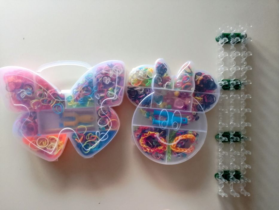 Великий набір резинок для плетіння та верстат