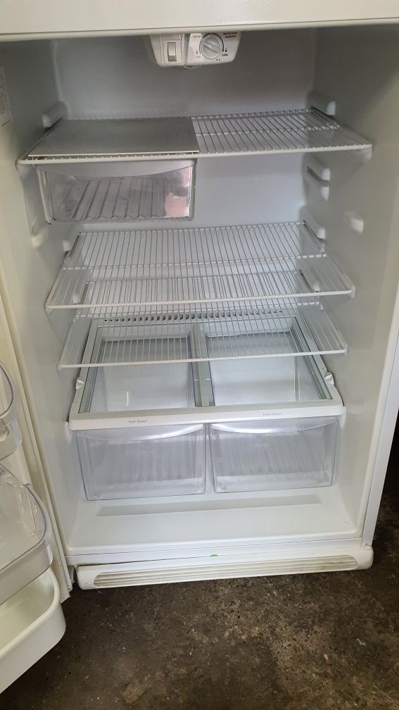 Lodówko zamrażarka Frigidaire