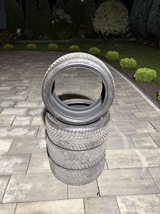 Opony zimowe BRIDGESTONE BLIZZAK LM005 225/40/18