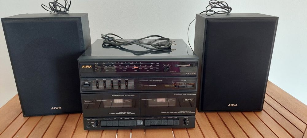 Radio e Leitor duplo cassetes AIWA