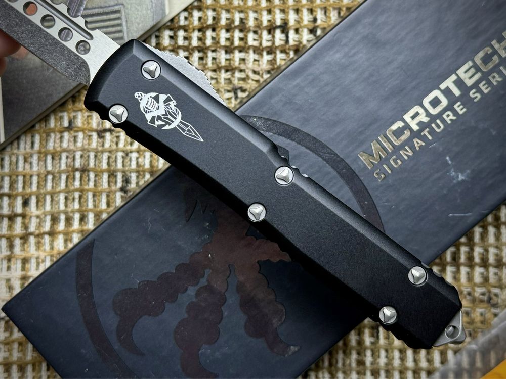 Нож Microtech Ultratech Hellhound Stonewash Signature Series
