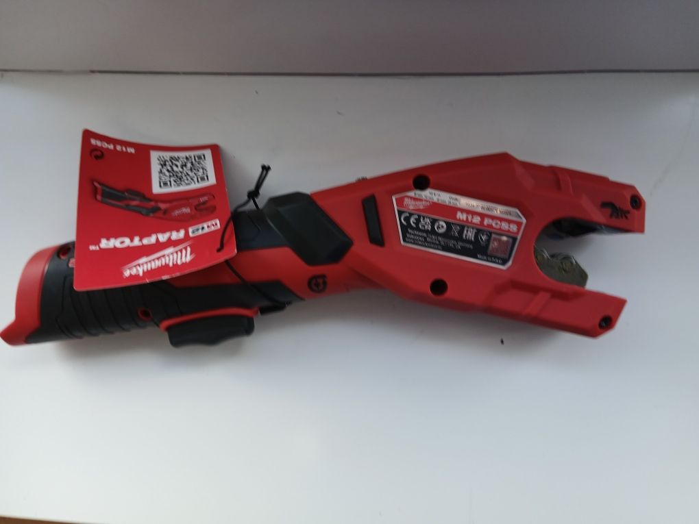 Obcinak do rur Milwaukee M12 PCSS  INOX