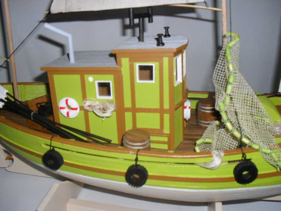 DUŻY żaglowiec model kutra rybackiego KUTER RYBACKI JAS-8 okręt 86cm