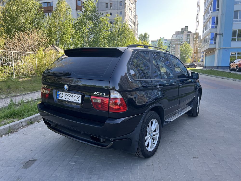 Продам BMW X5 E53