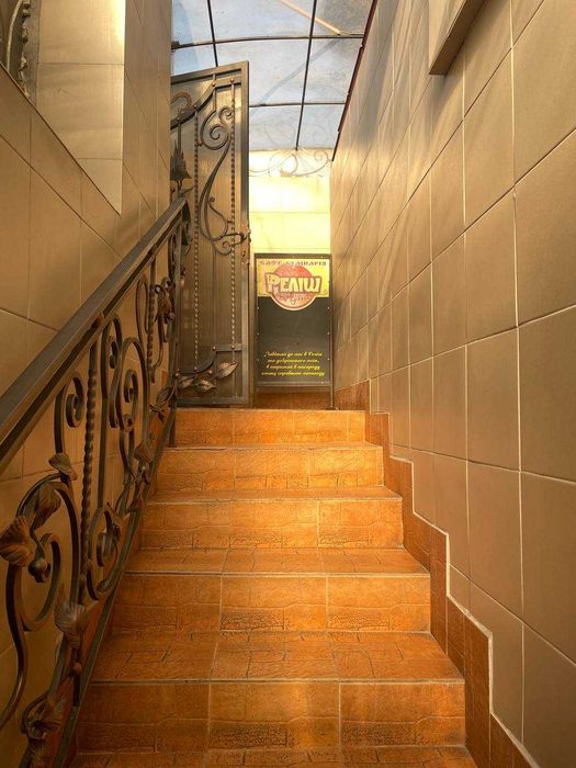 Продаж комерційного приміщення вул.Володимира Великого буд.14