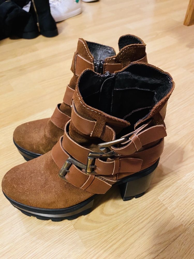 Botas camel 37