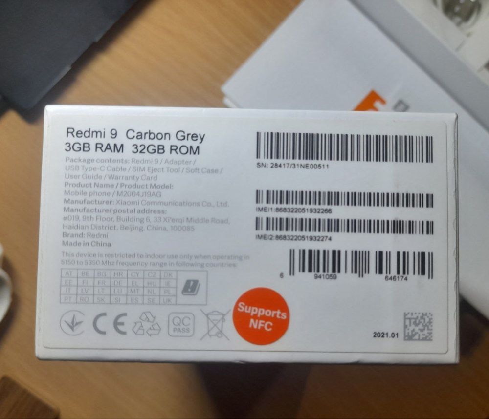 Продам смартфон Xiaomi redmi 9 3/32 гб + чехол+ защитное стекло