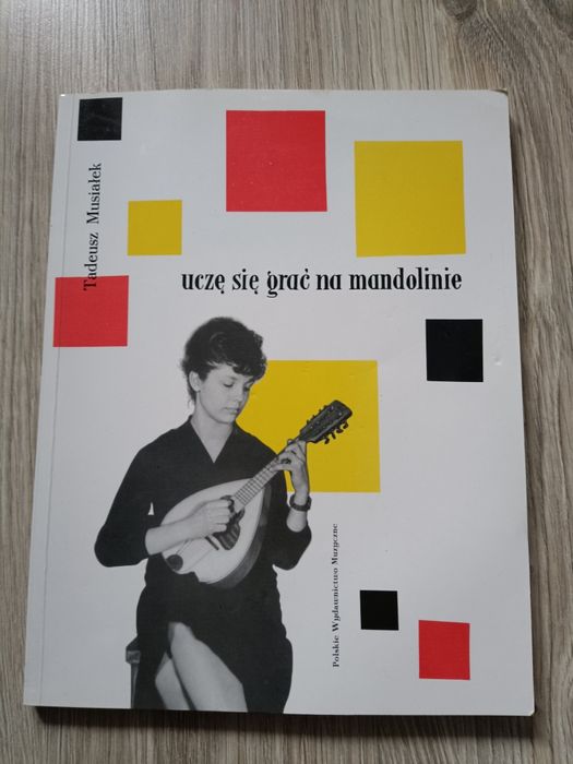 Uczę się grac na mandolinie