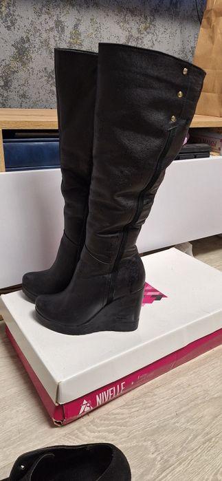 Продам зимові чоботи з натуральної шкіри