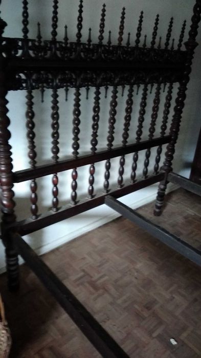 Quarto de bilros/mobília de bilros antiga