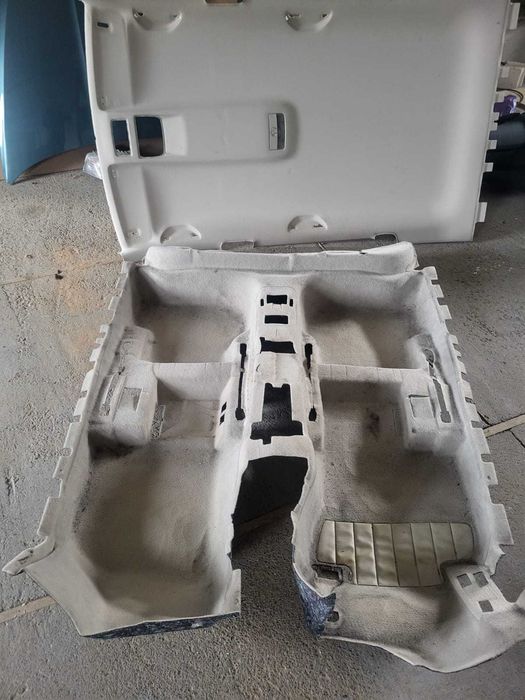 Skoda Octavia II Deska konsola cały środek jasny kombi.