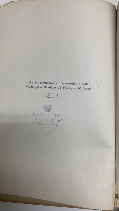 Latini Auctores Selecti