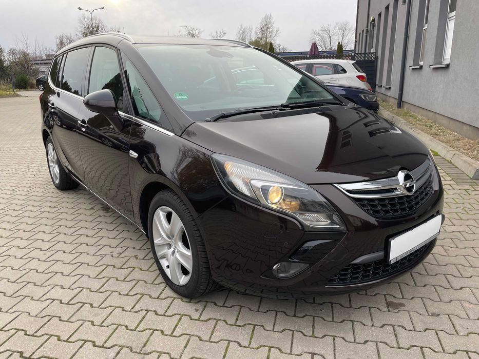 Opel Zafira C 1.4 benzyna 7-osobowy