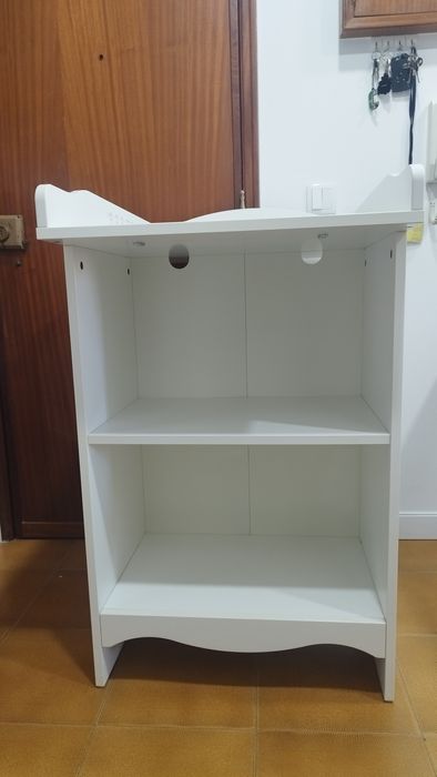 Trocador/estante e Muda-Frauldas