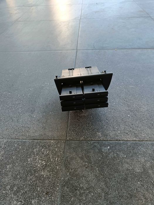 Seat Ibiza Autoradio, porta cassetes, piscas, refletor, comutador luz