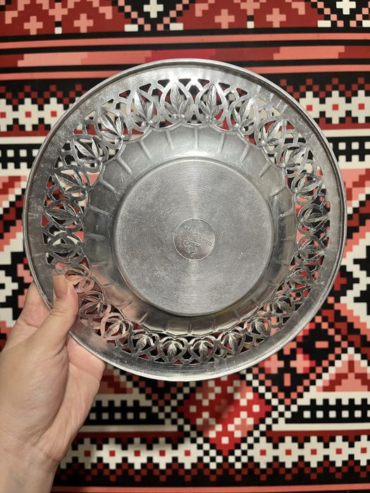Вінтажна алюмінієва тарілка з СРСР