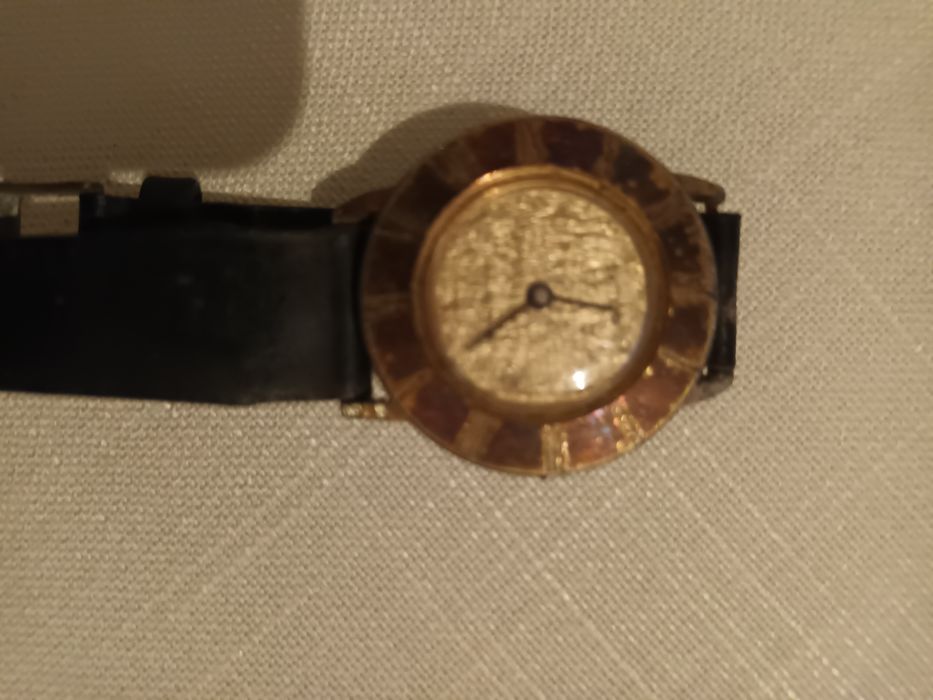 Relógio suíço marca LATOR