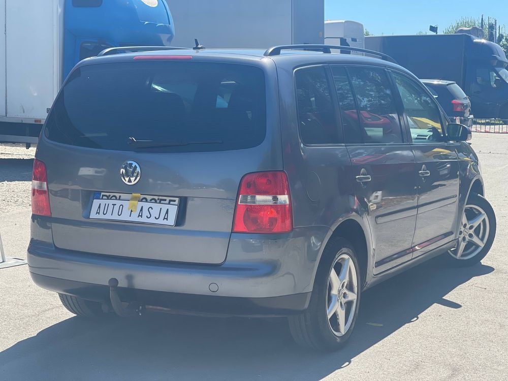 Volkswagen Touran 1.9D**Hak**7 osobowy**Niezawodny**Zamiana* *Klima**