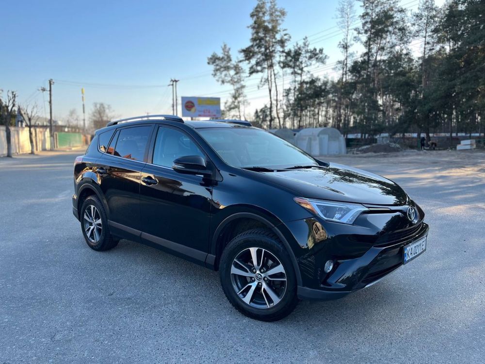 Toyota RAV4 2016 XLE